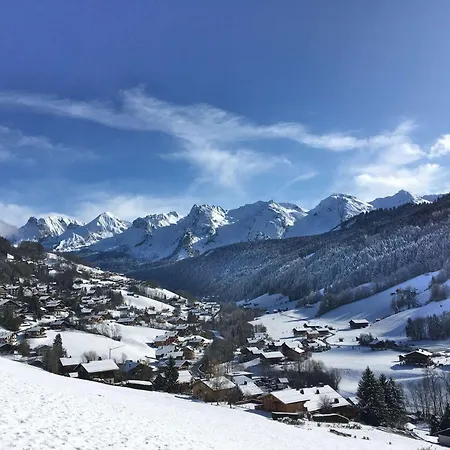 2 Pieces + Mezzanine, 42m², 4 Pers, Balcon Sud, Proche Commerces Et Bus Au Grand-bornand - Fr-1-458-155 * Le Grand-Bornand